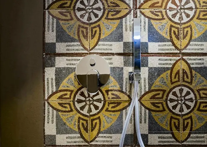 מלון דירות Viacolvento 4*