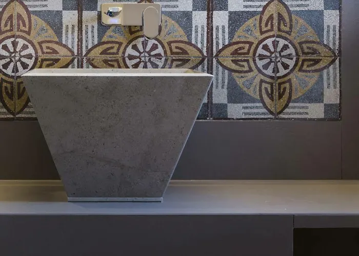 מלון דירות Viacolvento 4*